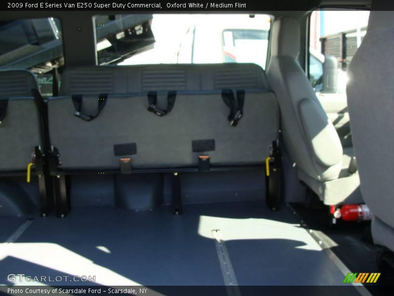 Oxford White / Medium Flint 2009 Ford E Series Van E250 Super Duty Commercial