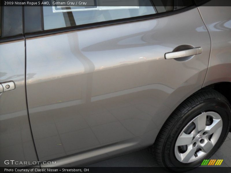 Gotham Gray / Gray 2009 Nissan Rogue S AWD