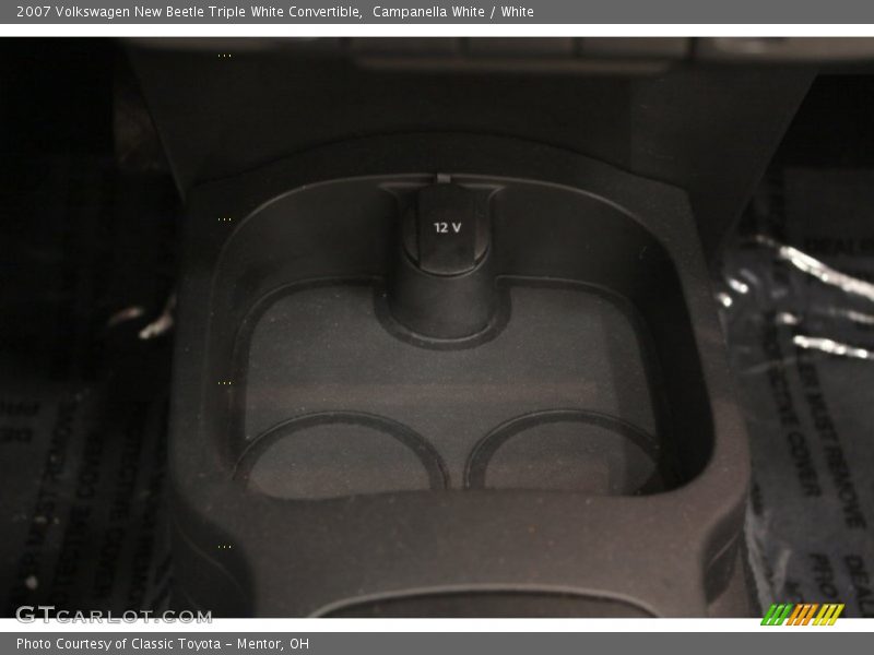 Campanella White / White 2007 Volkswagen New Beetle Triple White Convertible