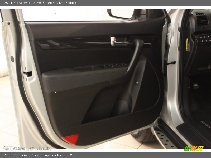 Bright Silver / Black 2011 Kia Sorento EX AWD