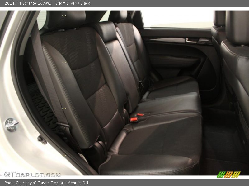Bright Silver / Black 2011 Kia Sorento EX AWD