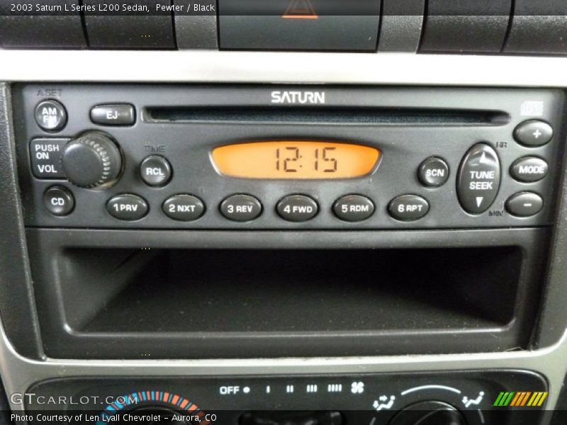 Pewter / Black 2003 Saturn L Series L200 Sedan