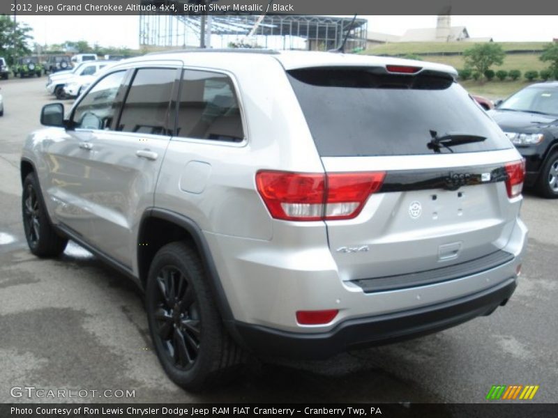  2012 Grand Cherokee Altitude 4x4 Bright Silver Metallic