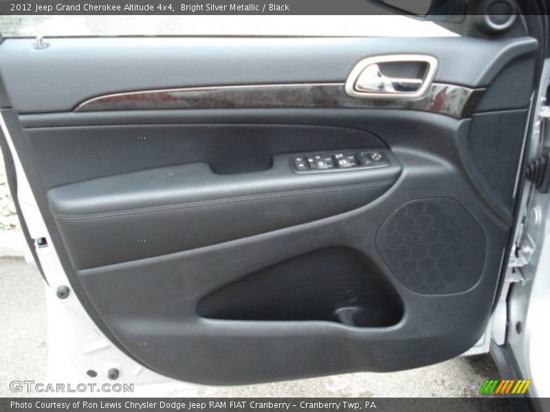 Bright Silver Metallic / Black 2012 Jeep Grand Cherokee Altitude 4x4