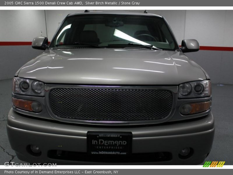 Silver Birch Metallic / Stone Gray 2005 GMC Sierra 1500 Denali Crew Cab AWD