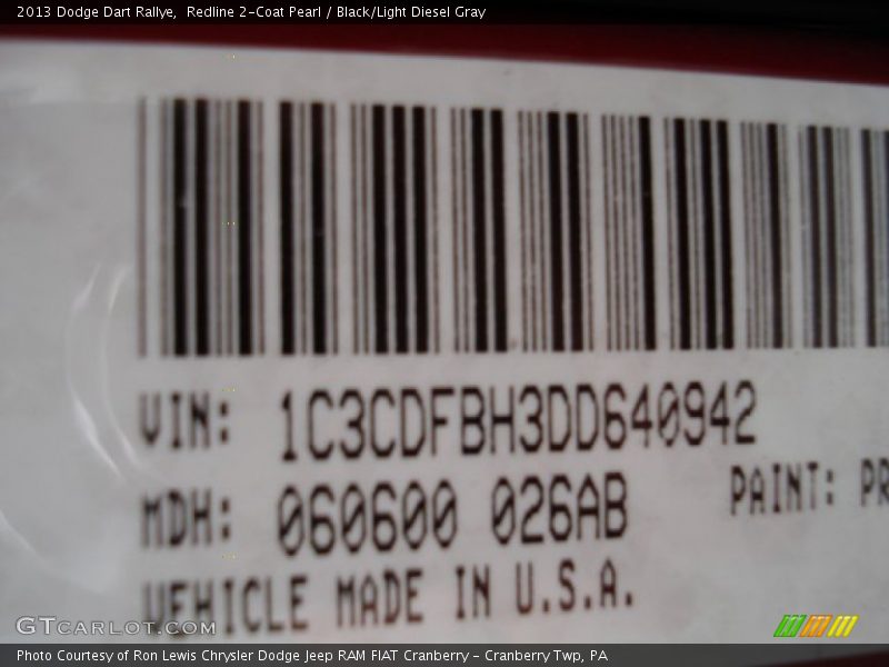 Redline 2-Coat Pearl / Black/Light Diesel Gray 2013 Dodge Dart Rallye