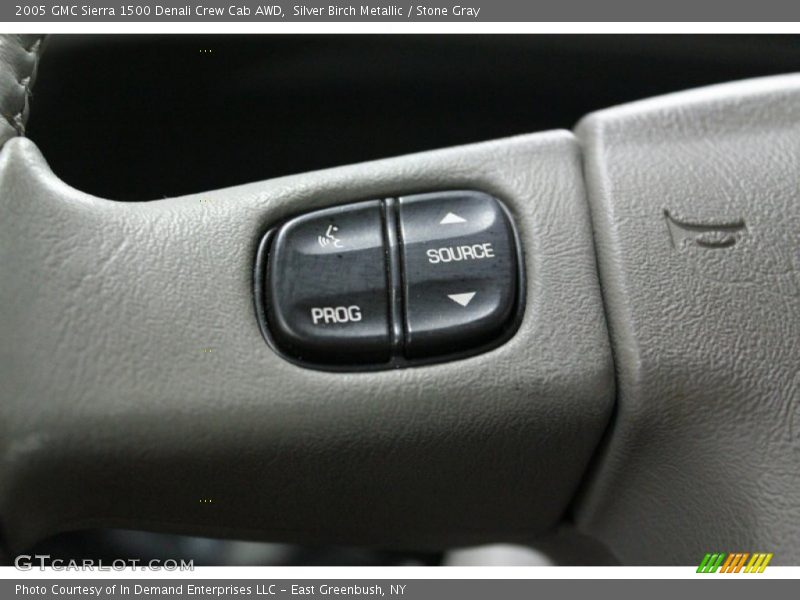 Silver Birch Metallic / Stone Gray 2005 GMC Sierra 1500 Denali Crew Cab AWD