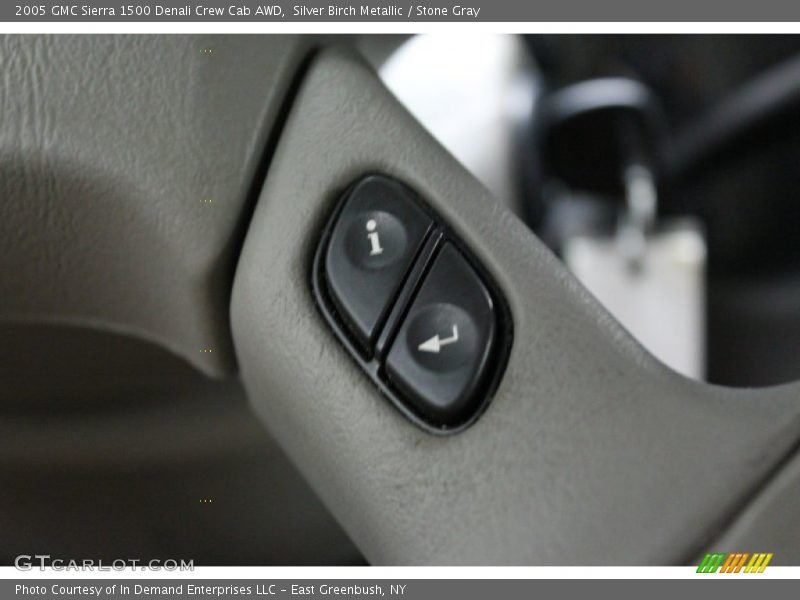 Silver Birch Metallic / Stone Gray 2005 GMC Sierra 1500 Denali Crew Cab AWD
