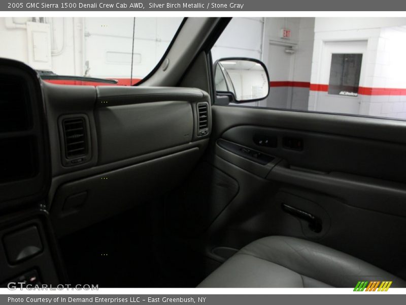 Silver Birch Metallic / Stone Gray 2005 GMC Sierra 1500 Denali Crew Cab AWD