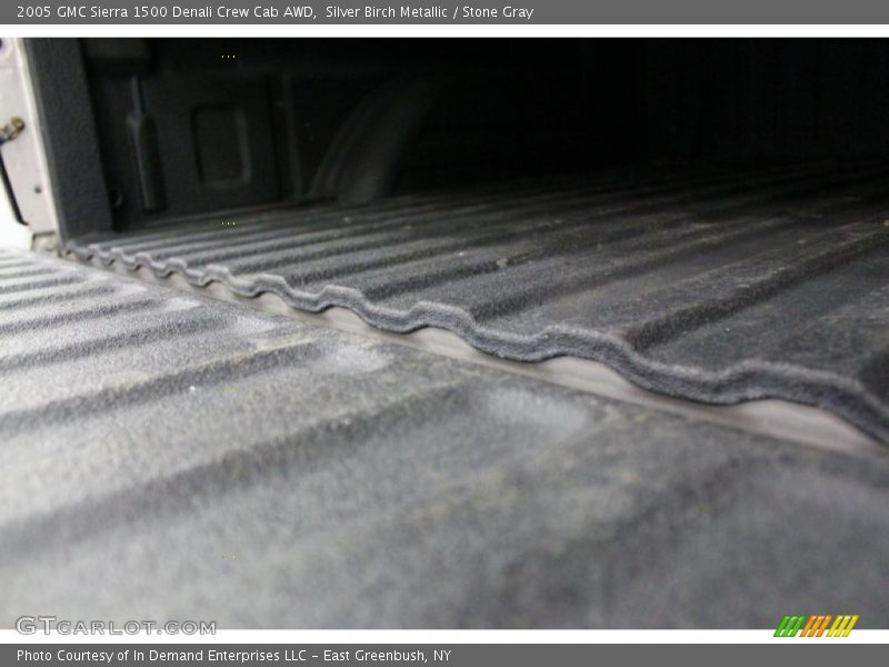 Silver Birch Metallic / Stone Gray 2005 GMC Sierra 1500 Denali Crew Cab AWD