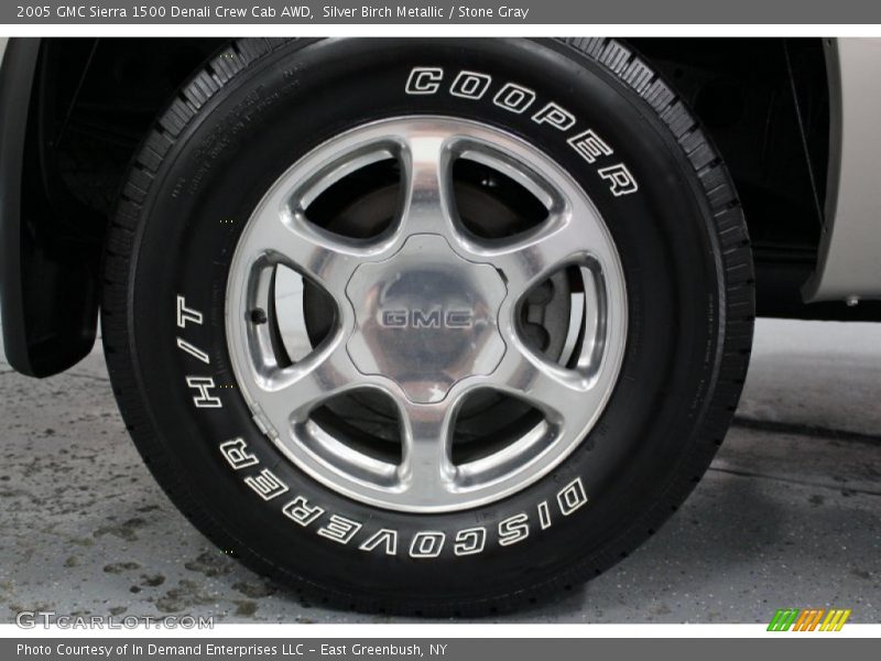 Silver Birch Metallic / Stone Gray 2005 GMC Sierra 1500 Denali Crew Cab AWD