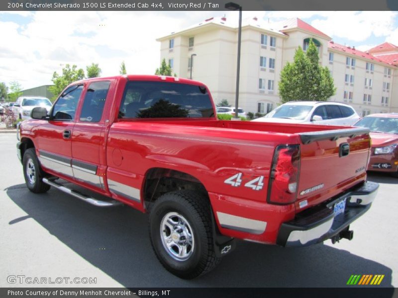 Victory Red / Tan 2004 Chevrolet Silverado 1500 LS Extended Cab 4x4