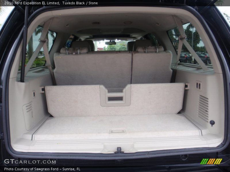  2010 Expedition EL Limited Trunk