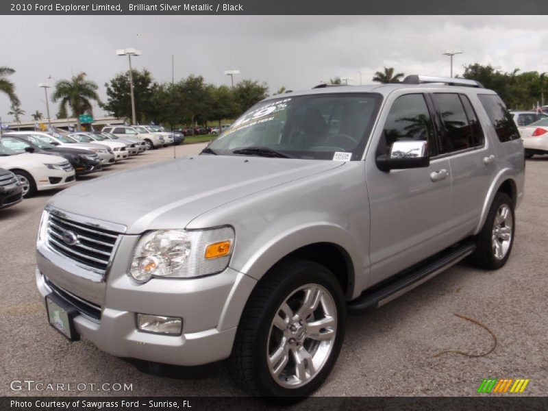 Front 3/4 View of 2010 Explorer Limited