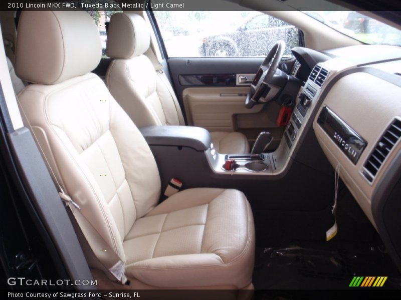 Tuxedo Black Metallic / Light Camel 2010 Lincoln MKX FWD