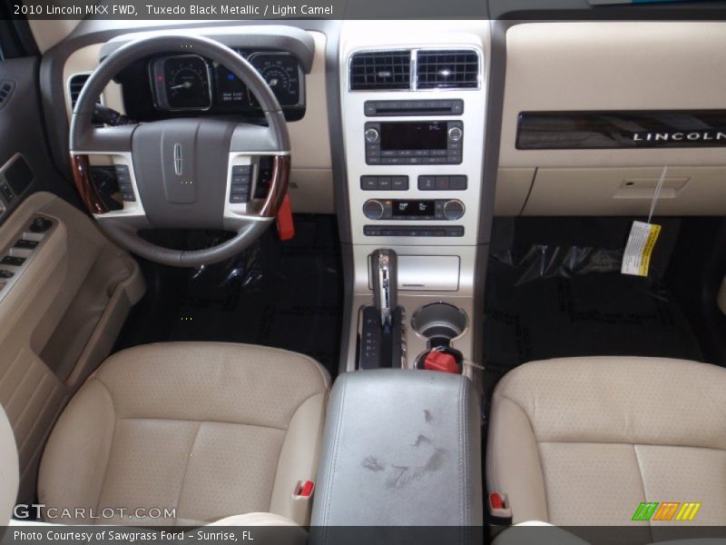 Tuxedo Black Metallic / Light Camel 2010 Lincoln MKX FWD