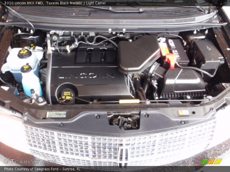 Tuxedo Black Metallic / Light Camel 2010 Lincoln MKX FWD