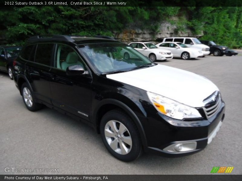 Crystal Black Silica / Warm Ivory 2012 Subaru Outback 3.6R Limited
