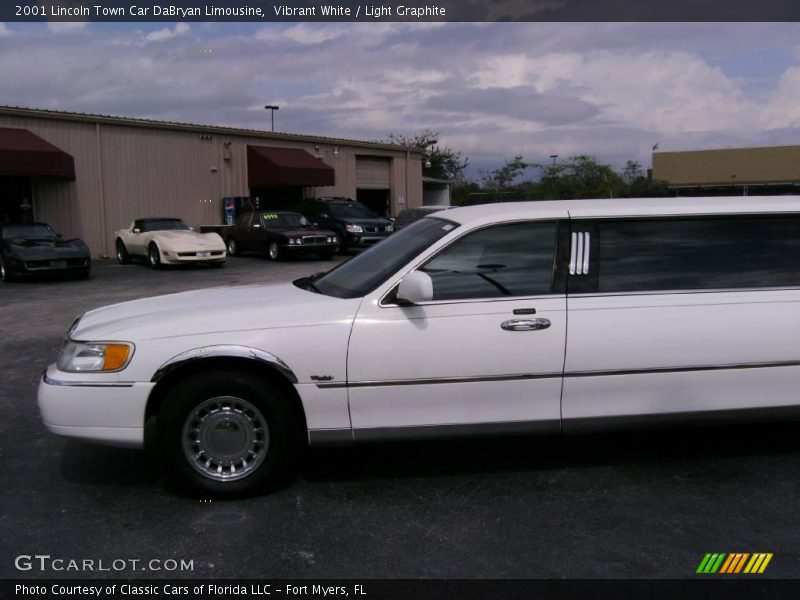 Vibrant White / Light Graphite 2001 Lincoln Town Car DaBryan Limousine