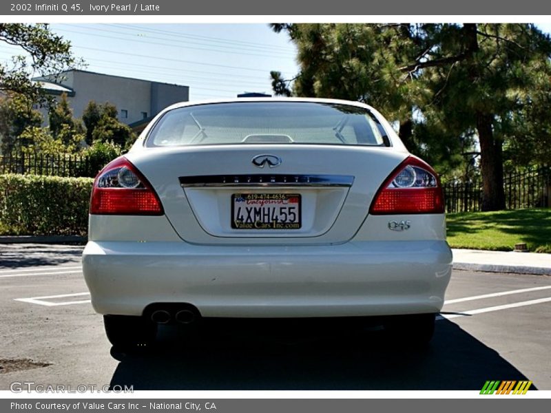 Ivory Pearl / Latte 2002 Infiniti Q 45