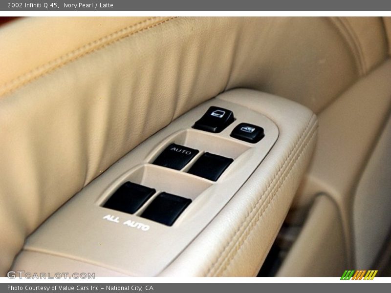 Ivory Pearl / Latte 2002 Infiniti Q 45