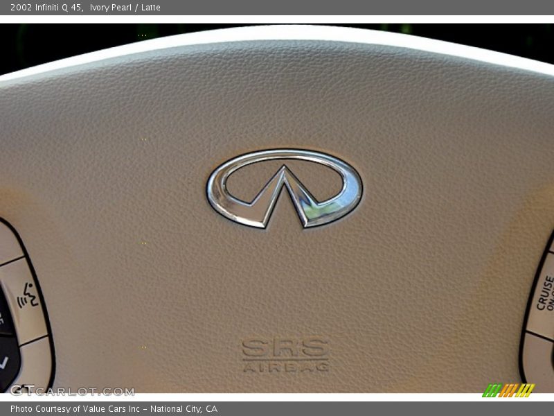 Ivory Pearl / Latte 2002 Infiniti Q 45