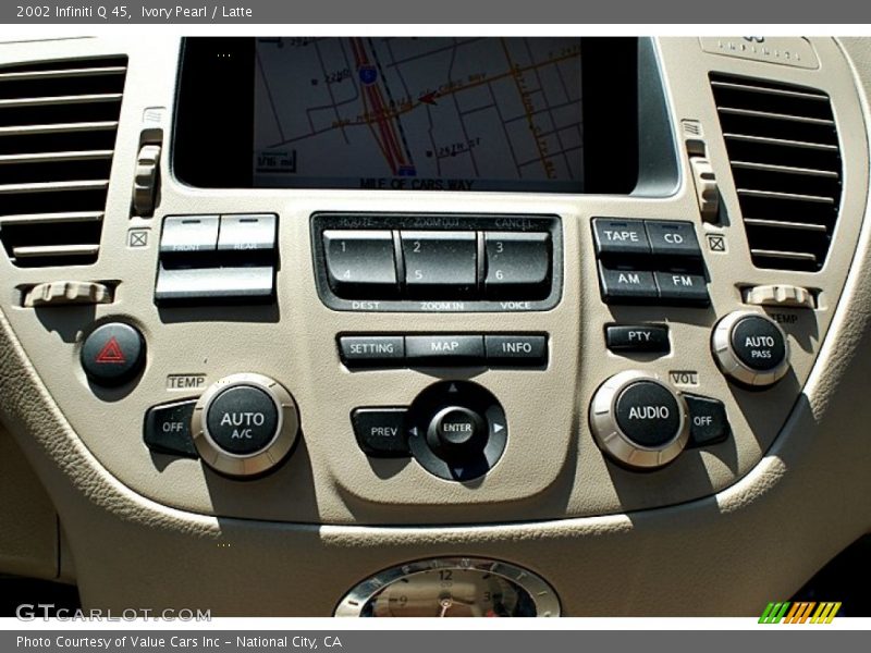 Ivory Pearl / Latte 2002 Infiniti Q 45