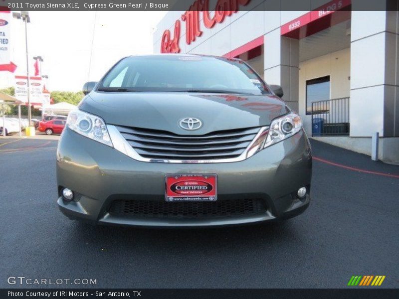 Cypress Green Pearl / Bisque 2011 Toyota Sienna XLE