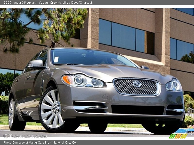 Vapour Grey Metallic / Dove/Charcoal 2009 Jaguar XF Luxury