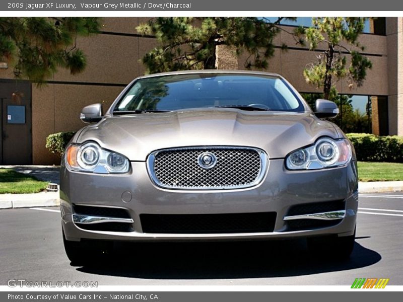 Vapour Grey Metallic / Dove/Charcoal 2009 Jaguar XF Luxury