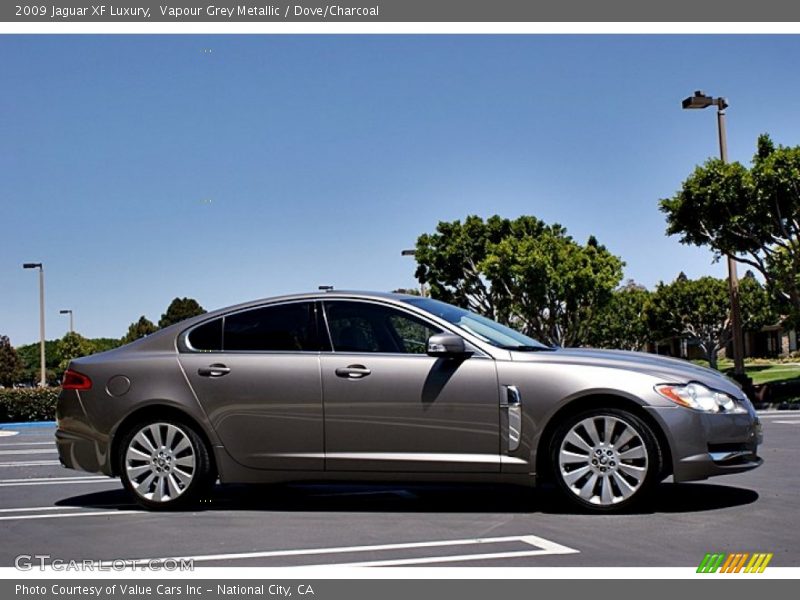 Vapour Grey Metallic / Dove/Charcoal 2009 Jaguar XF Luxury