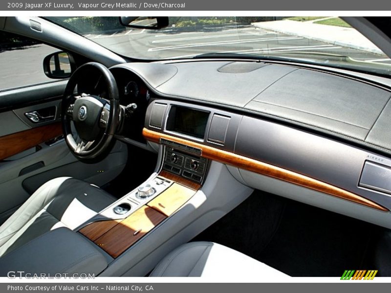 Vapour Grey Metallic / Dove/Charcoal 2009 Jaguar XF Luxury
