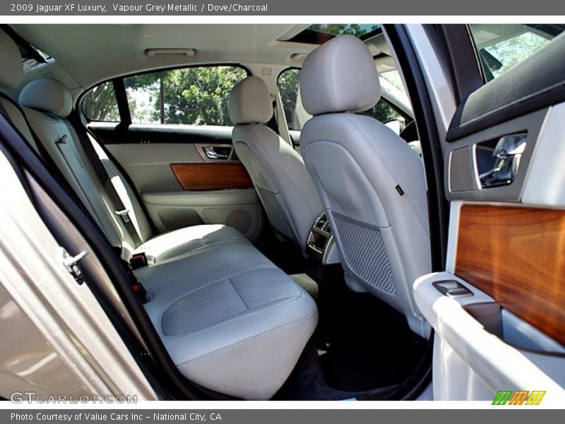 Vapour Grey Metallic / Dove/Charcoal 2009 Jaguar XF Luxury