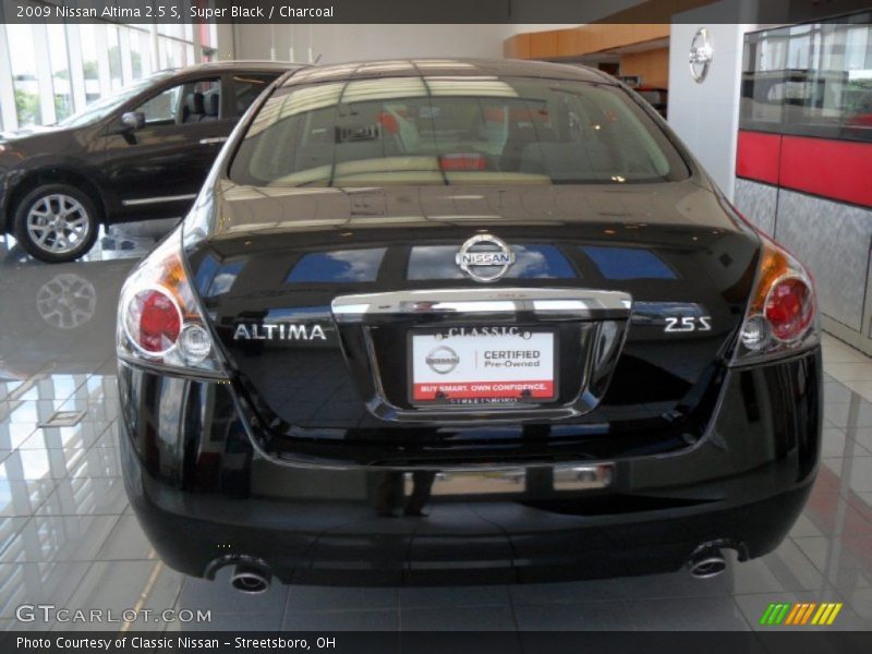 Super Black / Charcoal 2009 Nissan Altima 2.5 S
