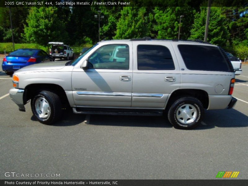 Sand Beige Metallic / Pewter/Dark Pewter 2005 GMC Yukon SLT 4x4
