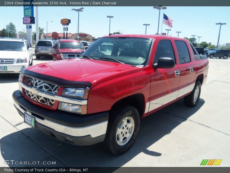 Victory Red / Dark Charcoal 2004 Chevrolet Avalanche 1500 4x4