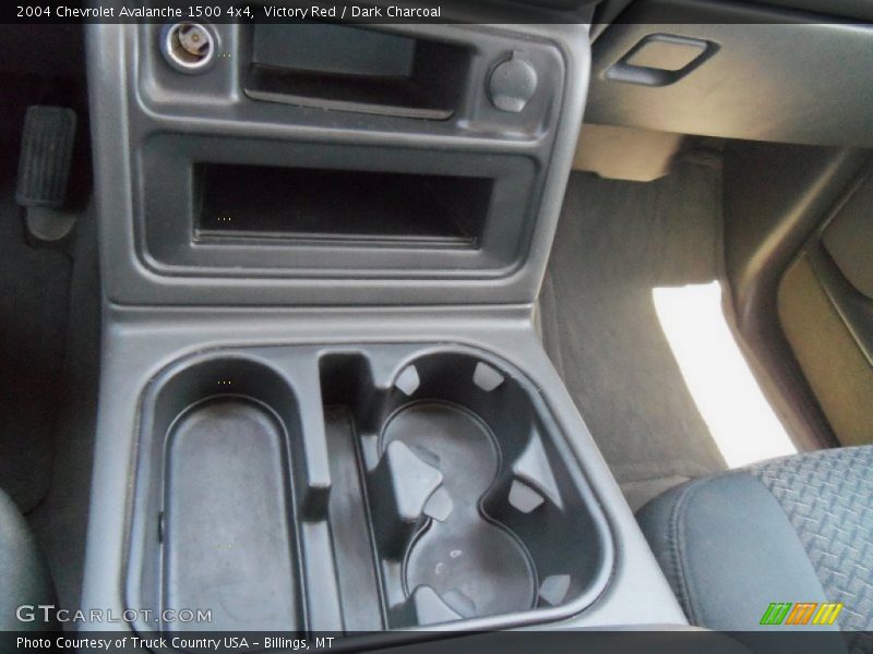 Victory Red / Dark Charcoal 2004 Chevrolet Avalanche 1500 4x4