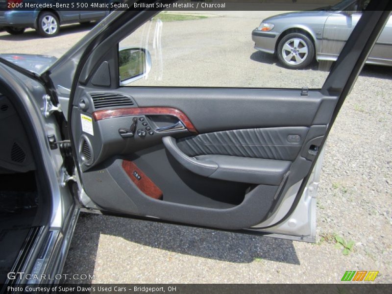 Brilliant Silver Metallic / Charcoal 2006 Mercedes-Benz S 500 4Matic Sedan