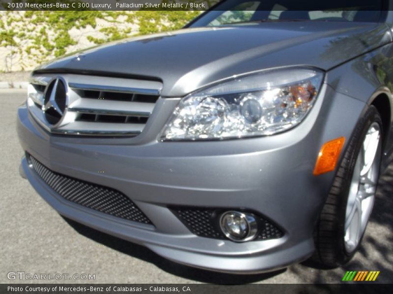 Palladium Silver Metallic / Black 2010 Mercedes-Benz C 300 Luxury
