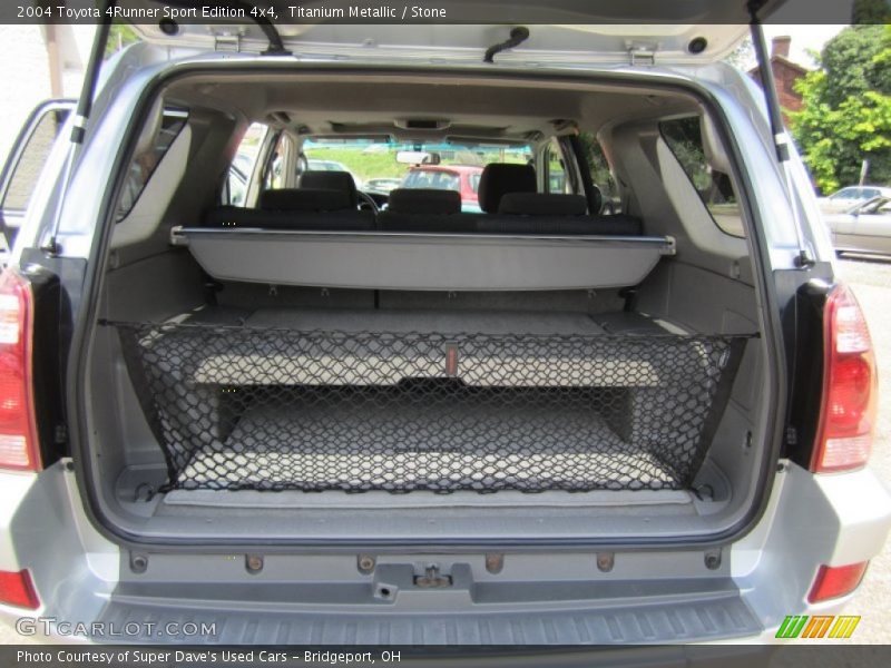  2004 4Runner Sport Edition 4x4 Trunk