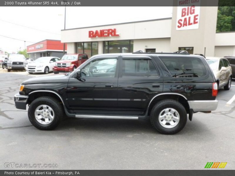 Black / Oak 2000 Toyota 4Runner SR5 4x4