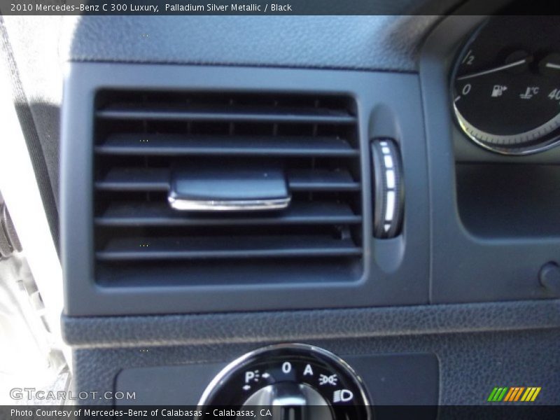 Palladium Silver Metallic / Black 2010 Mercedes-Benz C 300 Luxury