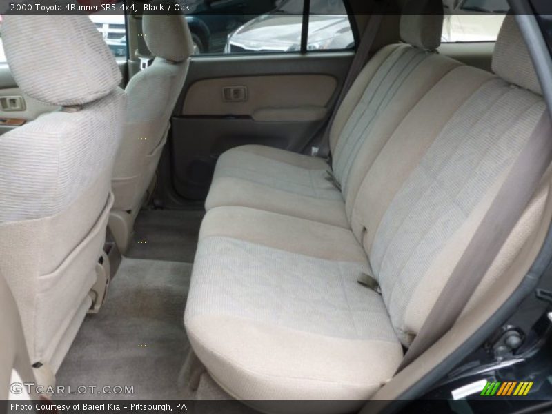 Black / Oak 2000 Toyota 4Runner SR5 4x4