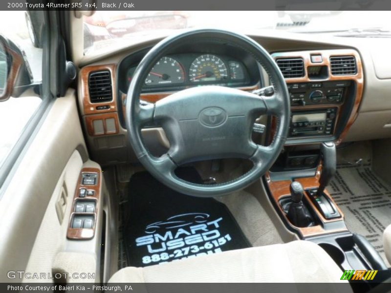Black / Oak 2000 Toyota 4Runner SR5 4x4