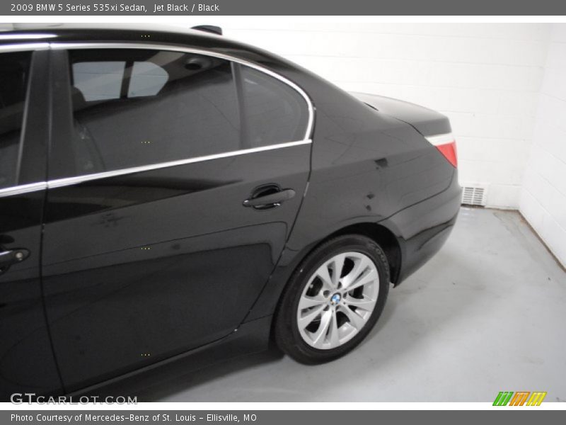 Jet Black / Black 2009 BMW 5 Series 535xi Sedan