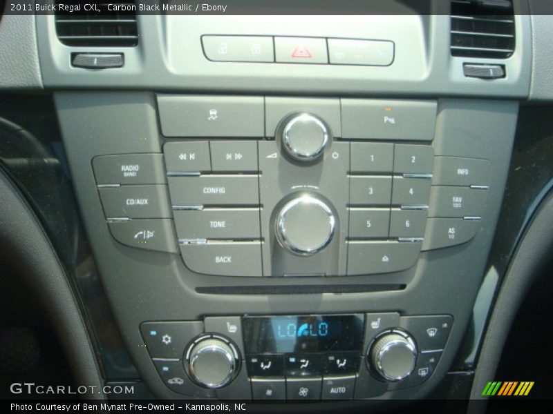 Carbon Black Metallic / Ebony 2011 Buick Regal CXL