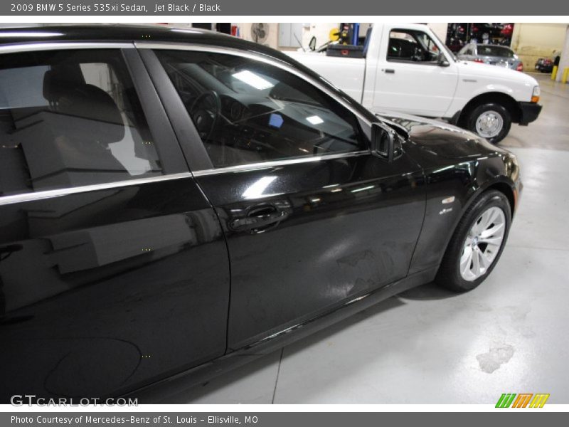 Jet Black / Black 2009 BMW 5 Series 535xi Sedan