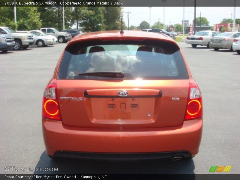 Copperhead Orange Metallic / Black 2009 Kia Spectra 5 SX Wagon