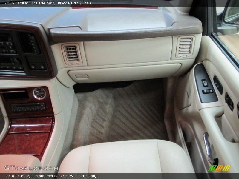 Black Raven / Shale 2006 Cadillac Escalade AWD