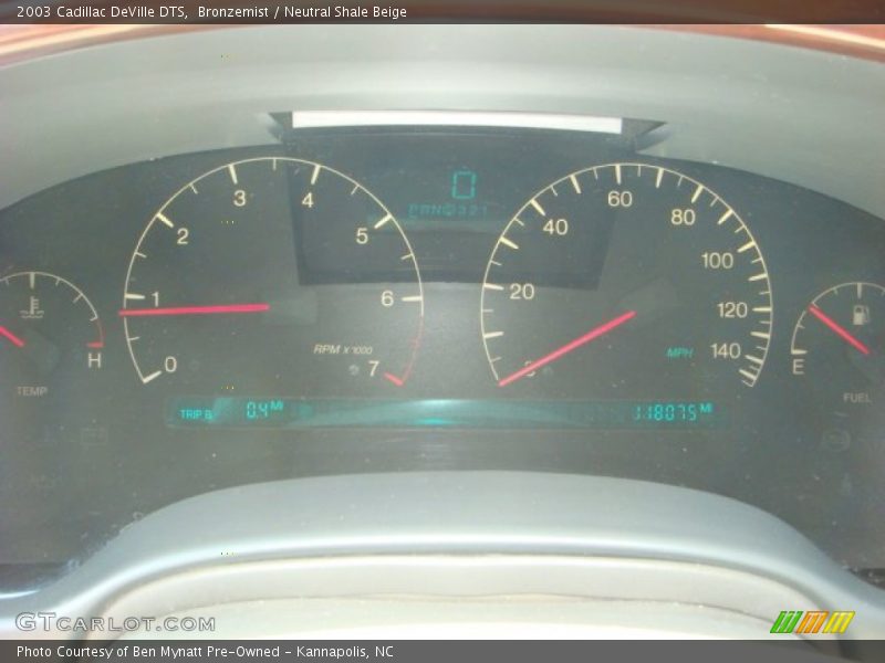 Bronzemist / Neutral Shale Beige 2003 Cadillac DeVille DTS